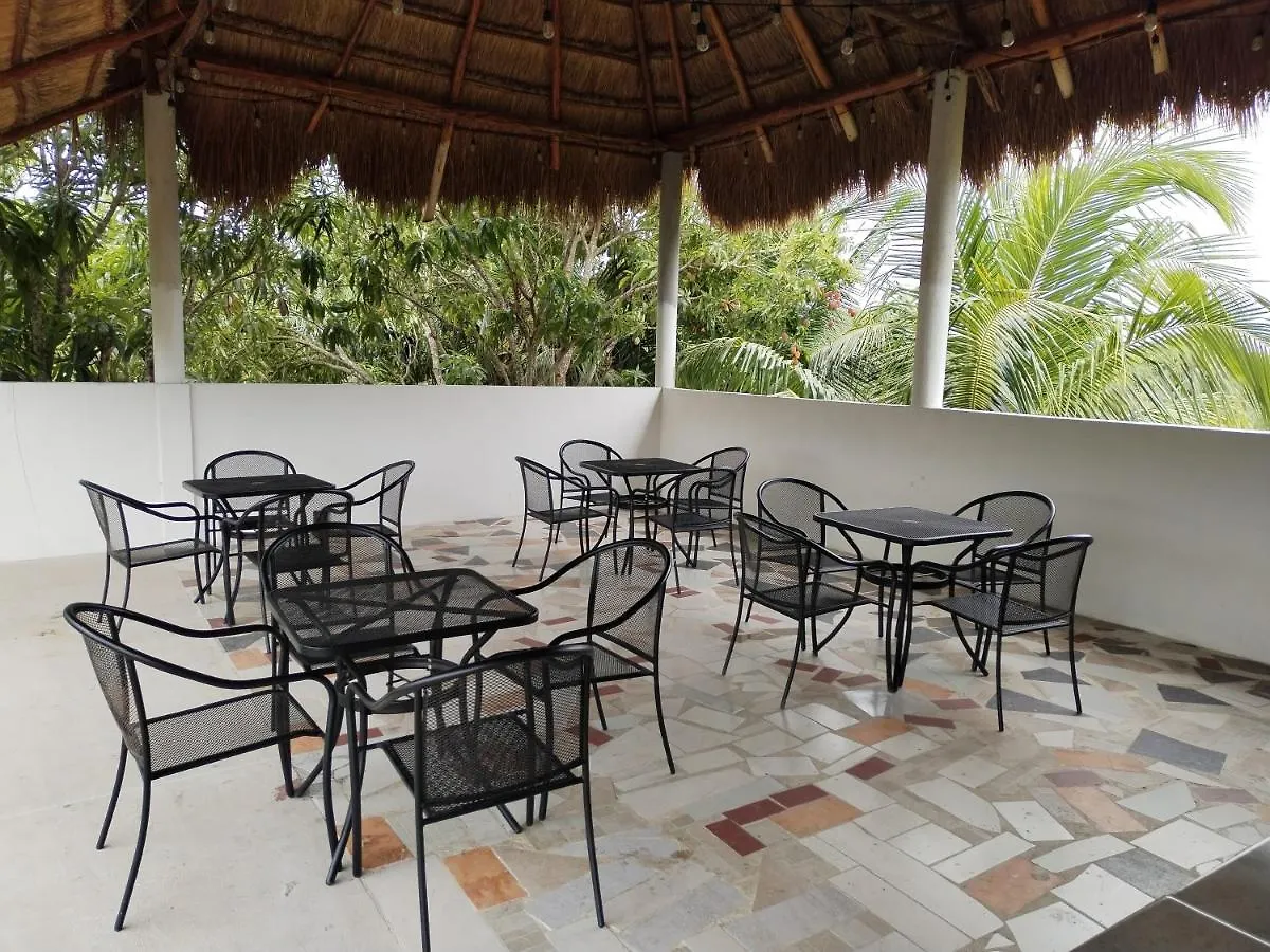 Hotel Makech Bacalar